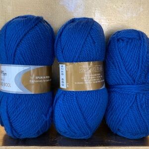 Peruvian Highland Wool, 2+ skeins
